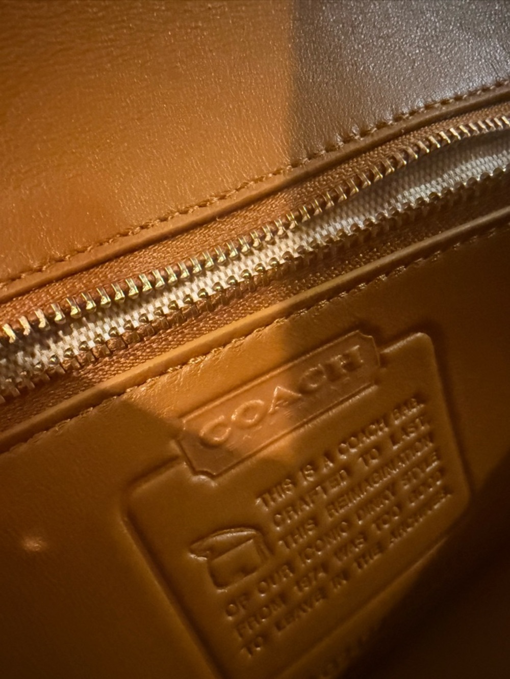 Coach Cream Leather 'Dinky'  Crossbody Bag with Gold Chain Strap - Picture 9 of 11